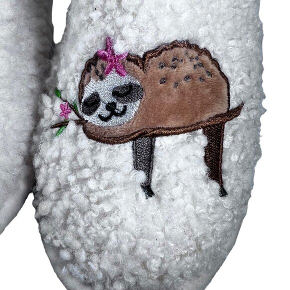MeMoi Womens Lazy Daze Sloth Bedroom House Slippers Shoes L 9/10 Hard Bottoms - Picture 3 of 7
